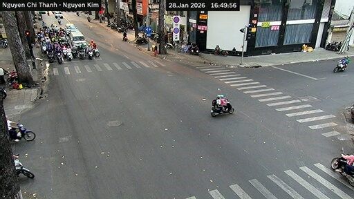 Ward 12: Đường Nguyễn Chí Thanh