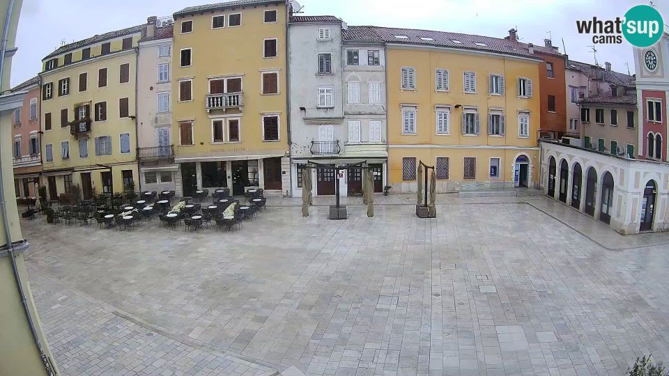 Old Town: Rovinj Center - Main Square
