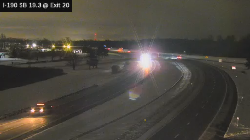 Sandy Beach › South: I-190 MP 019.30 SB at Interchange 20 (Long Road)