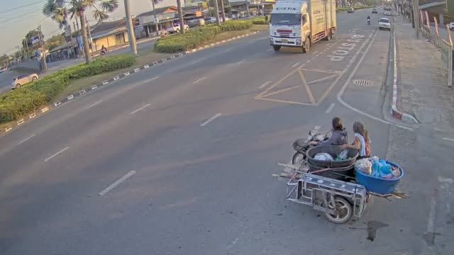 Nong Pla Lai: Sukhumvit-Phatthaya 6 Alley