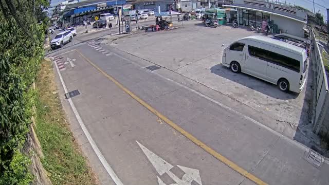 Pattaya: Photisarn 2 - Phatthayanua 2