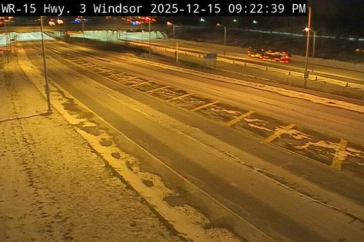 Niagara Falls: QEW at Welland River Bridge, Fort Erie Bound