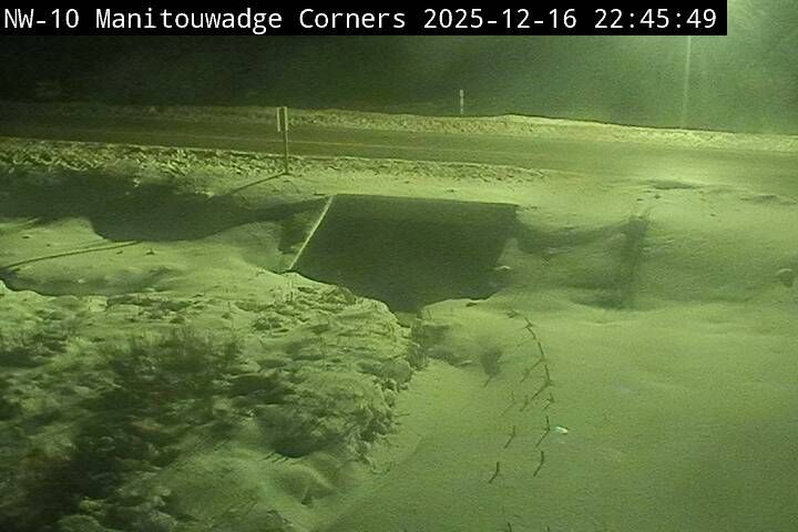 Addington Highlands › West: Highway 7 near Highway 41, Looking West