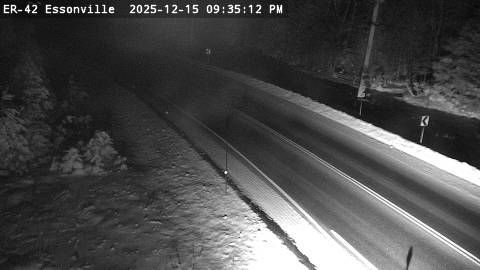 Opasatika Township › West: Highway 11 near McCowan Road, Looking West