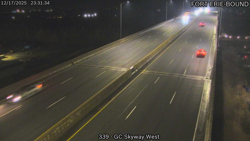 Unorganized Thunder Bay District › West: Highway 17 near Gravel River, Looking West