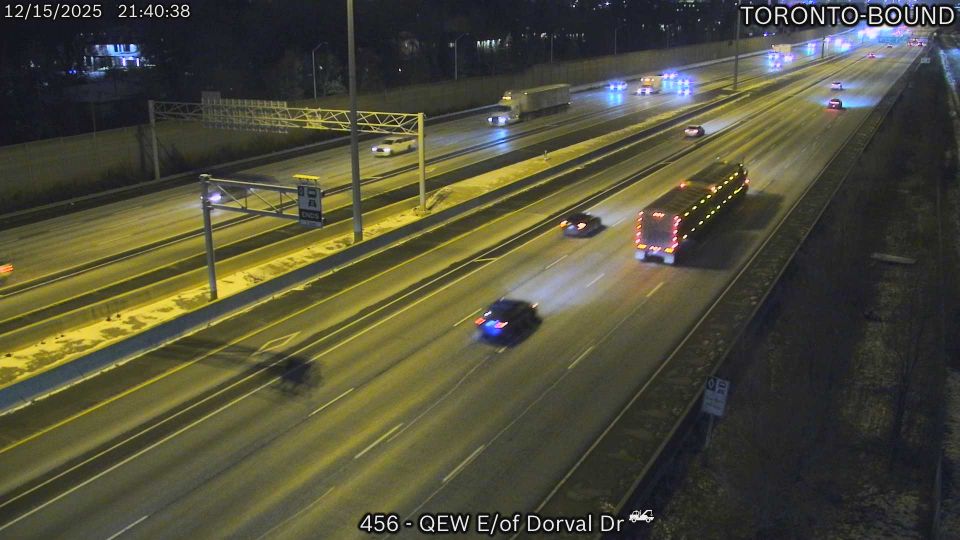 Baldwin Township › East: Highway 17 near Highway 6, Looking East