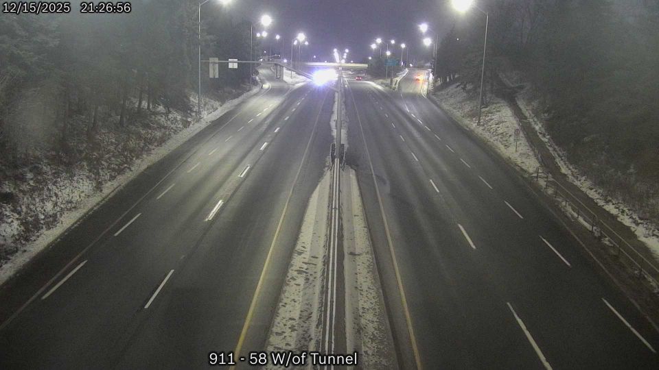 Petawawa › South: Highway 17 at - River Bridge, Looking South
