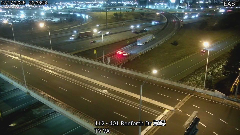 Unorganized South Nipissing › East: Highway 60 near Smoke Creek, Looking East