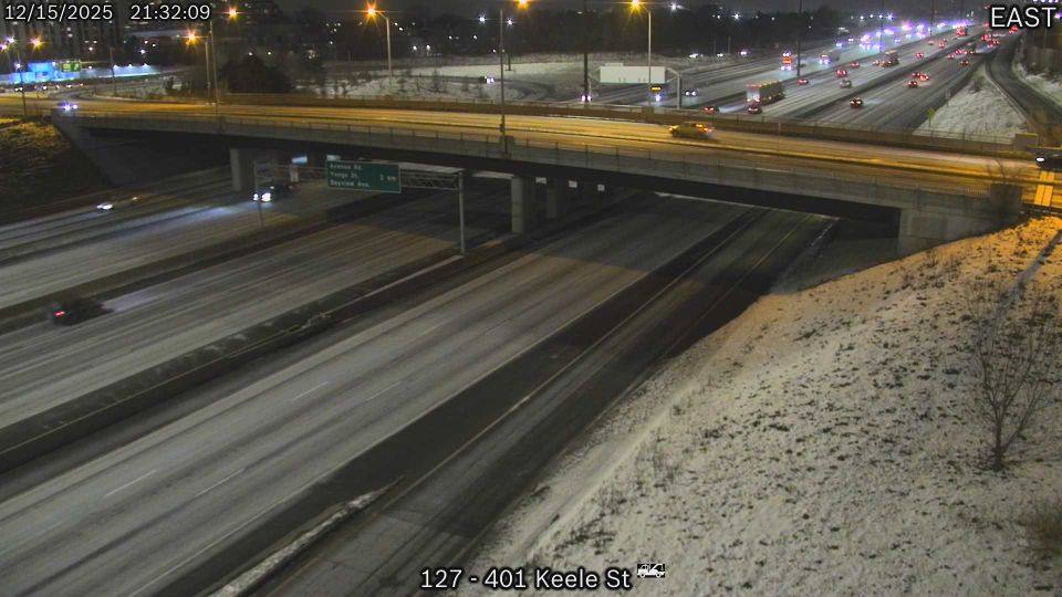 Neebing › North: Highway 61 near Lake Lenore Road, Looking North