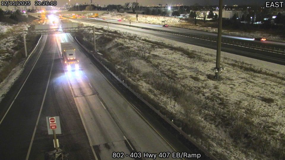 Vaughan › North: Highway 400 near Highway 7, Looking North
