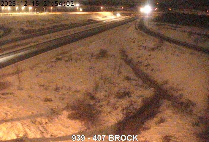 Cambridge: Preston › South: Highway 401 near Highway 8, Looking South
