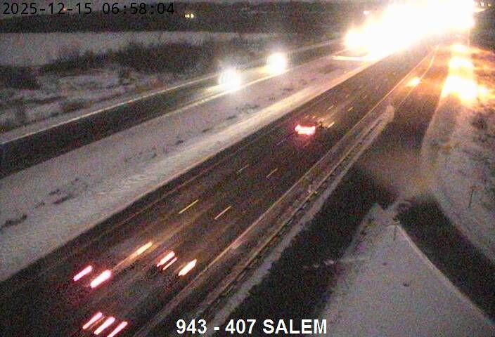 Puslinch › West: Highway 401 near Highway 6, Looking West