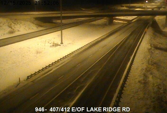 Milton › East: Highway 401 west of Appleby Line, Looking East