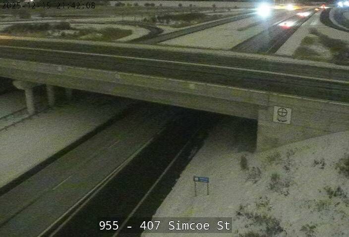 Whitby › West: Highway 401 near Thickson Road, Looking West