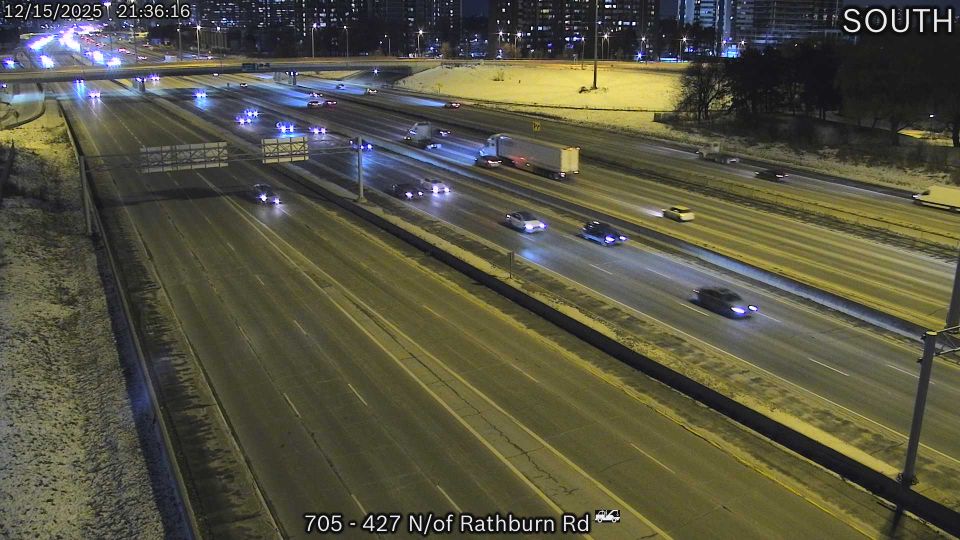 Strathroy-Caradoc › West: Highway 402 near Inadale Drive, Looking West