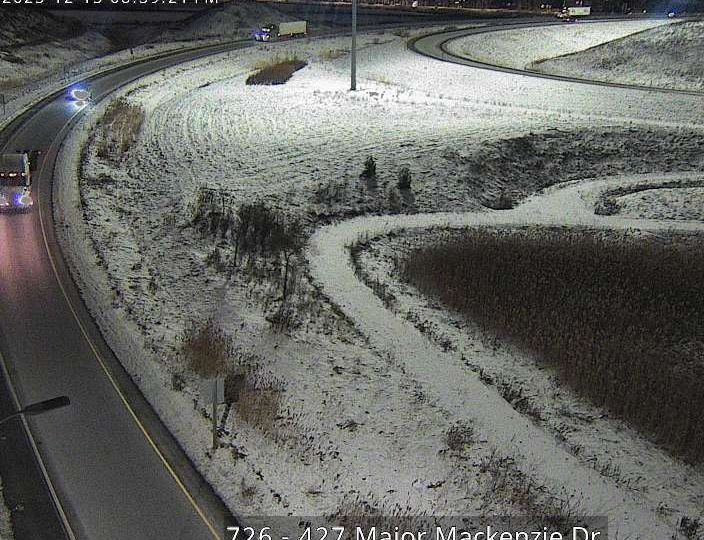 Arnprior › South: Highway 417 near Decosta Street, Looking South