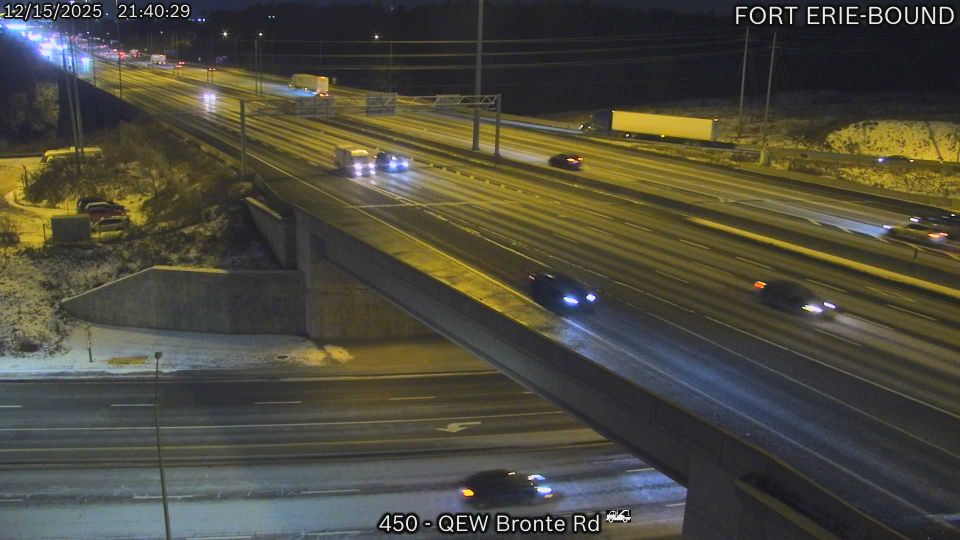 Oakville: QEW near Bronte Road