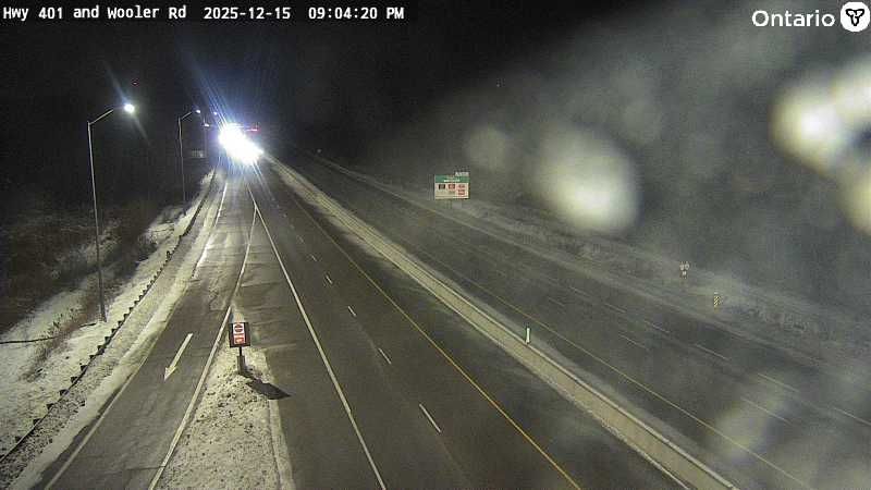 Oakville: QEW East of Bronte Road