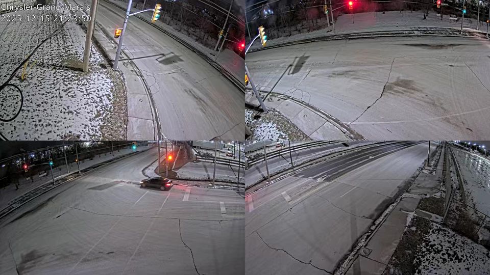 Etobicoke: Highway 427 near Derry Road