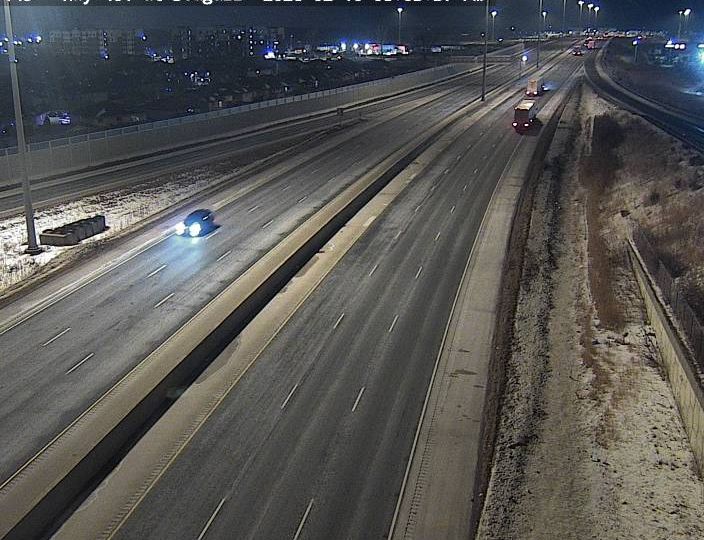 Tecumseh: Pelton: Highway 401 at Dougall Parkway