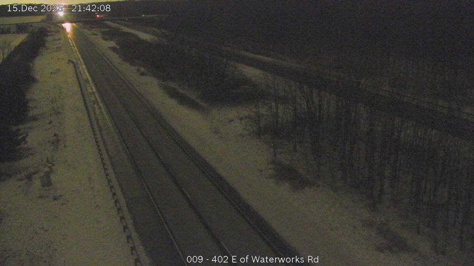 Sarnia: Highway 402 near Waterworks Sideroad
