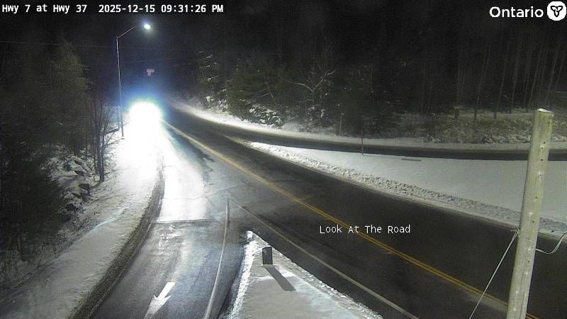 Tweed › South: Highway 7 at Highway 37, Looking South