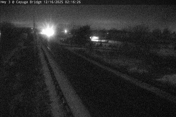 Cayuga › East: Highway 3 at Grand River Bridge, Looking East