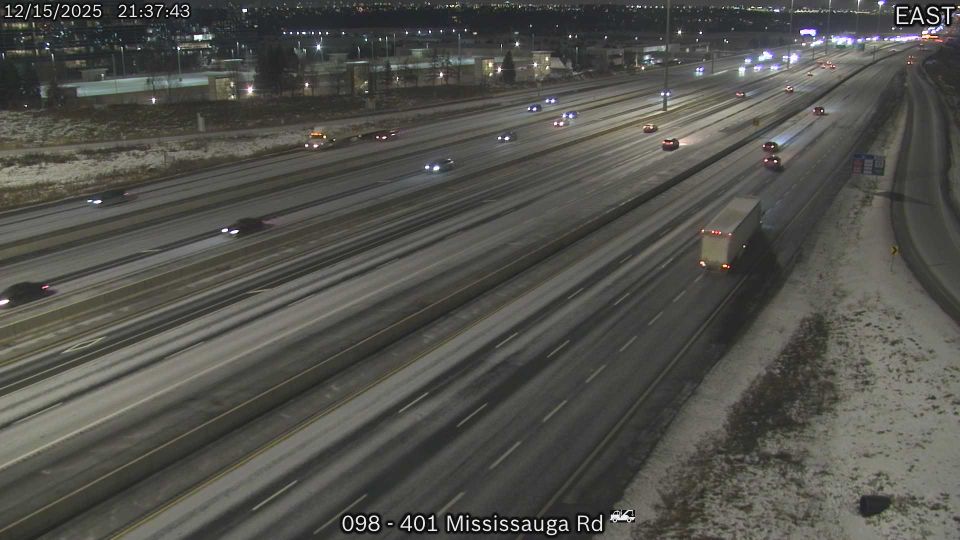 Northern Bruce Peninsula: Highway 6 at Bruce Road 9, Looking Down