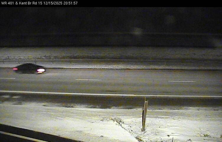 Ridgetown: Highway 401 at Kent Bridge Road 15, Looking Down