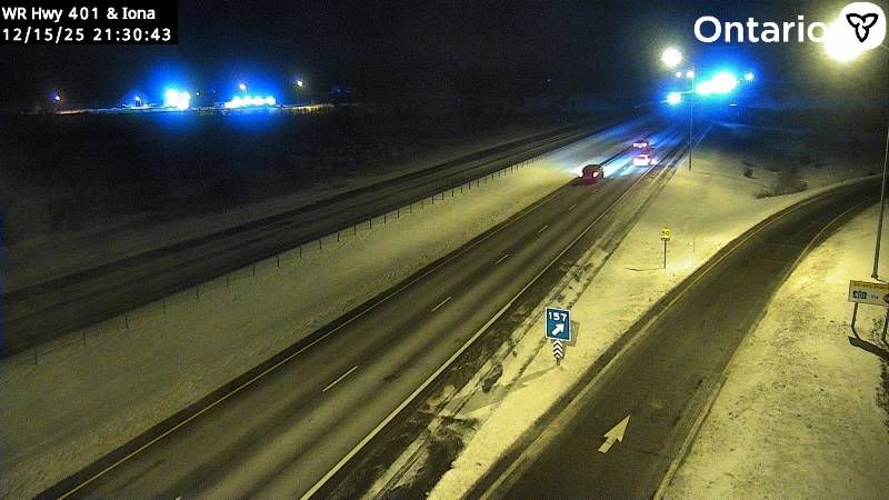 Southwold › West: Highway 401 at Iona Road, Looking West