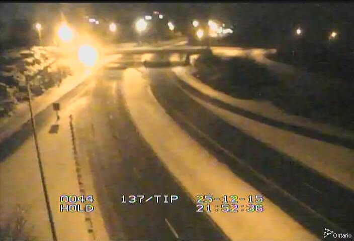 Leeds and the Thousand Islands: Highway 137 near 1000 Islands Parkway