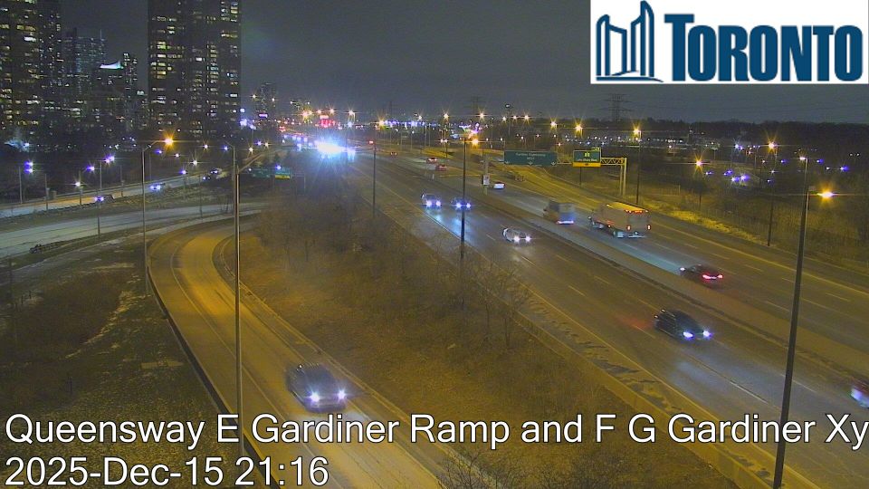 Old Toronto: Swansea: Gardiner Expressway near South Kingsway