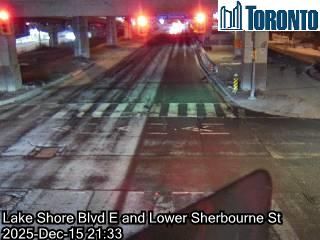 Old Toronto: Ward's Island: Lake Shore Boulevard near Lower Shelbourne (2)