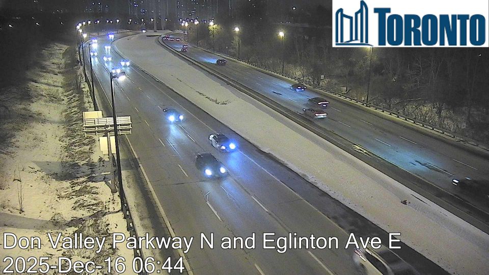 North York: Flemingdon Park: Don Valley Parkway near St Dennis Drive