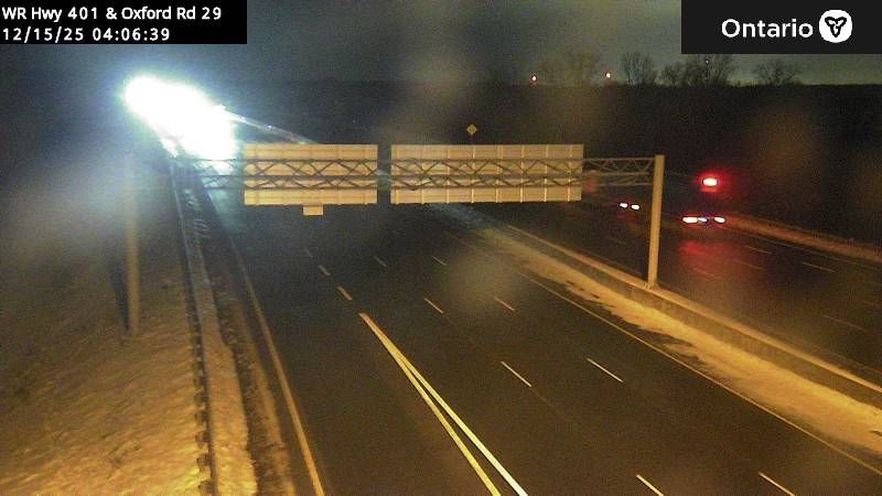 Blandford-Blenheim › South: Highway 401 at Oxford Road 29, Looking South