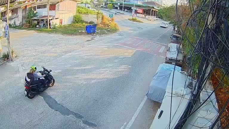 Pattaya: Sukhumvit-Phatthaya 18 - Huathung