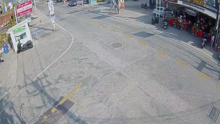 Na Chom Thian: Thanon Chaiyaphruek - Pattaya City