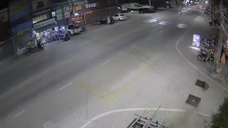 Nong Pla Lai: Chaiyaporn Vidhi 1 Alley