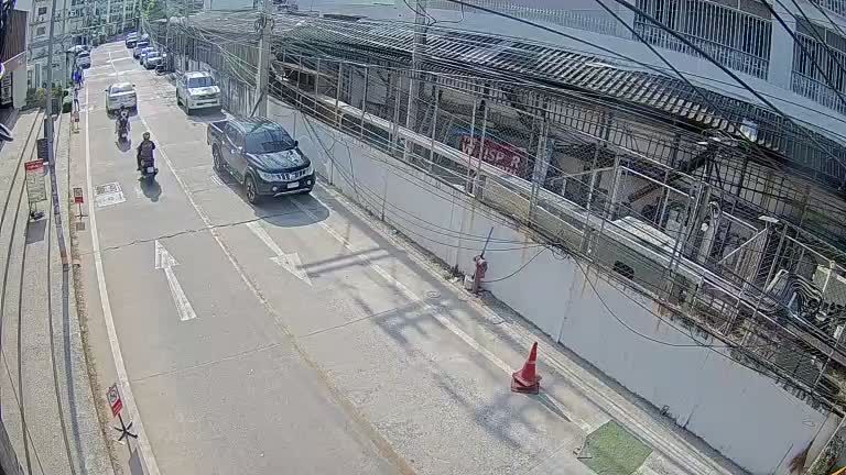 Pattaya: Pattaya Sai Song 15 - Buakhaow 15