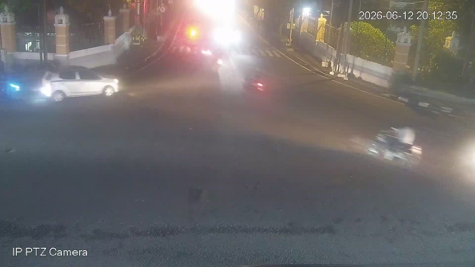 Yogyakarta: Pertigaan UIN - Jalan Timoho