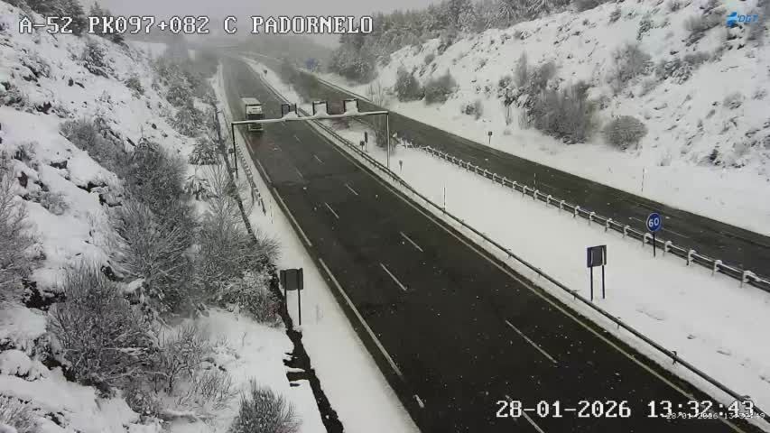 Requejo › West: Autovía de las Rías Bajas