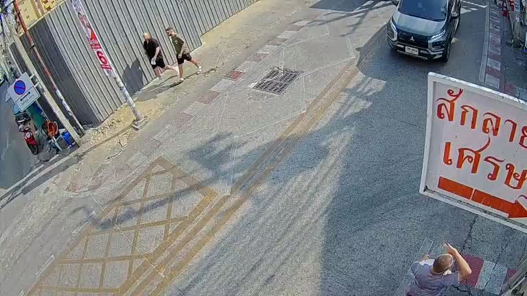 Pattaya: Chalermphrakiat 19