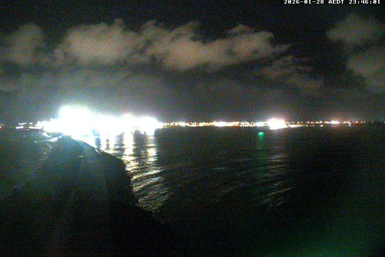 Portland: Bass Strait - Lee Breakwater Road - Portland Harbour