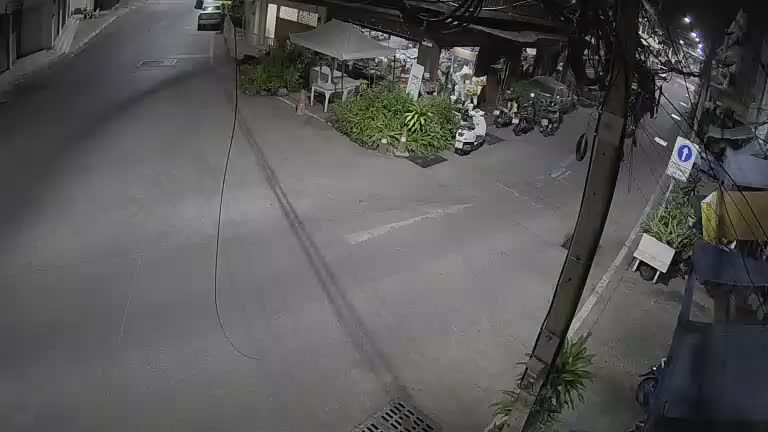 Nong Pla Lai: Sawangfa 2 - Soi Na Klua 5