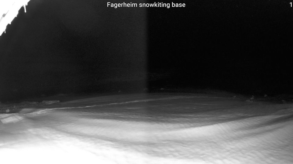 Hol › West: Fagerheim Snowkiting base