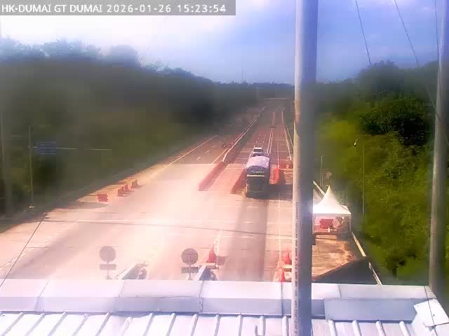 Dumai: Dumai Gate Toll - Jalan Tol Pekanbaru - Dumai