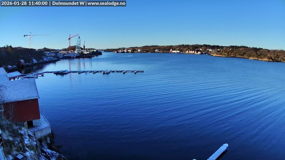 Hitra › West: Dolmsundet Sea Lodge - Dolmsundet Marina - Kvernhusvik Shipyards AS