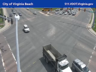 Mapleton: Lynnhaven Pkwy and Holland Rd