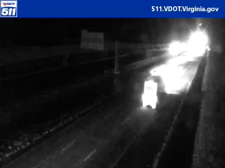 Woodview Hills: I-64 EB MM 203.4 Near Bottoms Bridge