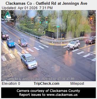 Jennings Lodge: Clackamas Co - Oatfield Rd at Jennings Ave
